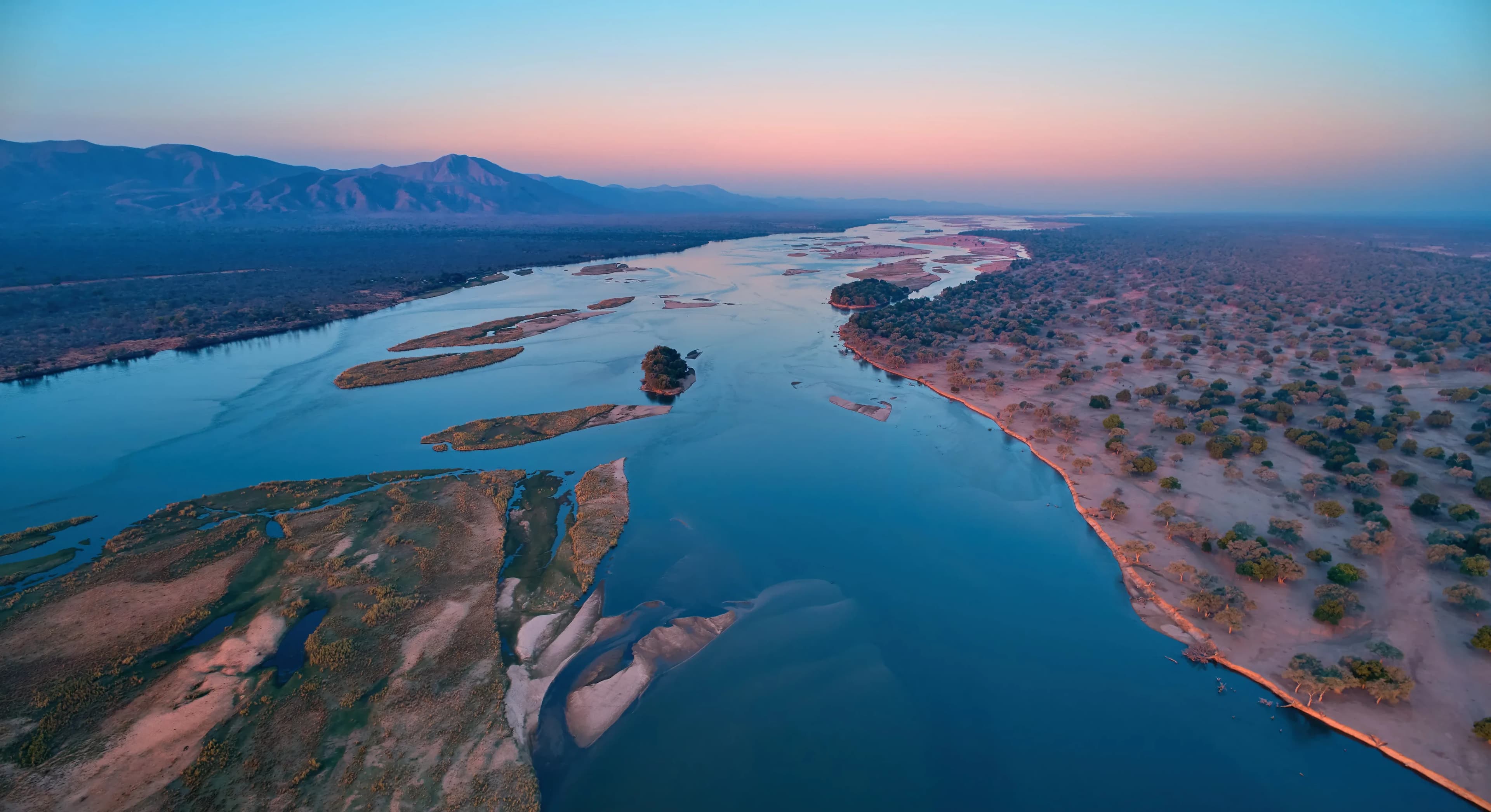 magazine zimbabwe mana pools birdseye view landscpae conscious explorer